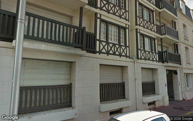 Façade : 52 rue du Général Leclerc, Deauville